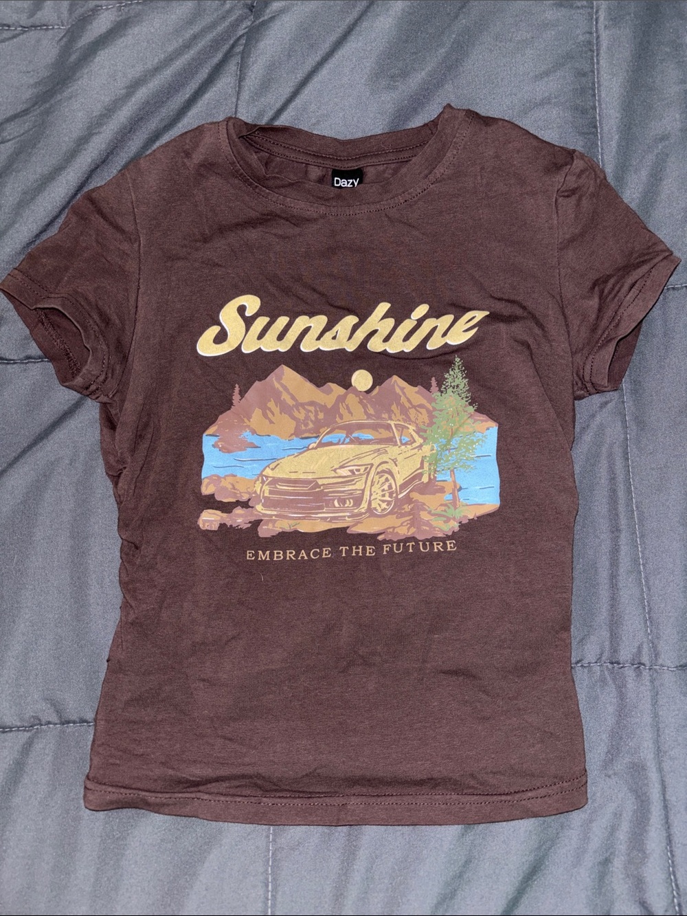 Dazy Brown Crewneck Scrunched Tee - XS